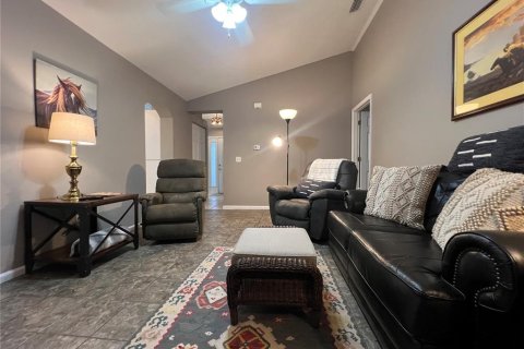 House in Ocala, Florida 2 bedrooms, 155.05 sq.m. № 1801456 - photo 28