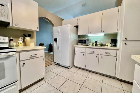 House in Ocala, Florida 2 bedrooms, 155.05 sq.m. № 1801456 - photo 16