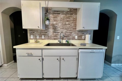 House in Ocala, Florida 2 bedrooms, 155.05 sq.m. № 1801456 - photo 17