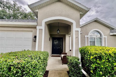House in Ocala, Florida 2 bedrooms, 155.05 sq.m. № 1801456 - photo 2