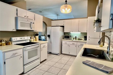House in Ocala, Florida 2 bedrooms, 155.05 sq.m. № 1801456 - photo 14