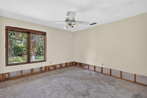 Casa en venta en Fort Myers, Florida, 3 dormitorios, 315.68 m2 № 2225967 - foto 5