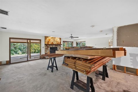 Casa en venta en Fort Myers, Florida, 3 dormitorios, 315.68 m2 № 2225967 - foto 9