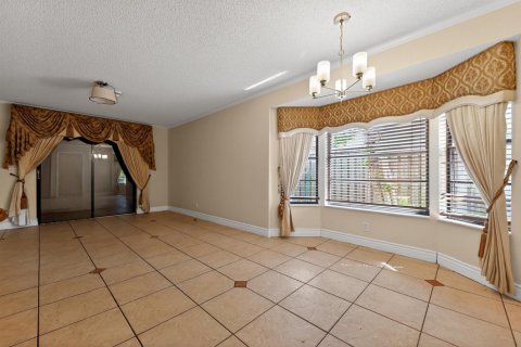 Villa ou maison à vendre à Lake Worth, Floride: 3 chambres, 166.85 m2 № 2077367 - photo 17