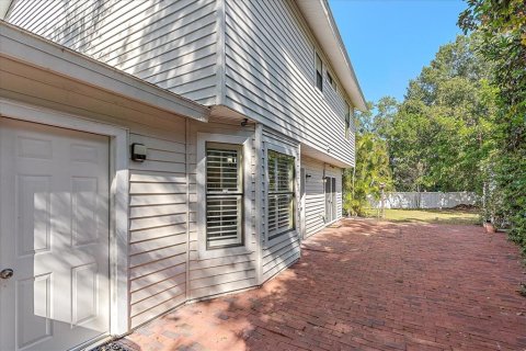House in Sarasota, Florida 3 bedrooms, 173.36 sq.m. № 1602249 - photo 26