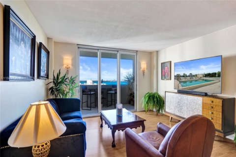 Copropriété à vendre à Miami Beach, Floride: 1 chambre, 88.26 m2 № 2001130 - photo 4