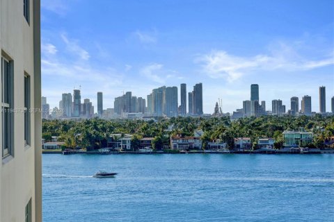 Copropriété à vendre à Miami Beach, Floride: 1 chambre, 88.26 m2 № 2001130 - photo 8