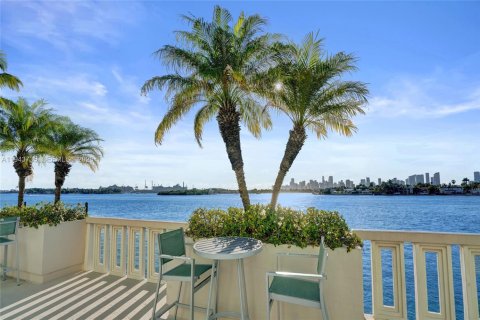 Copropriété à vendre à Miami Beach, Floride: 1 chambre, 88.26 m2 № 2001130 - photo 16