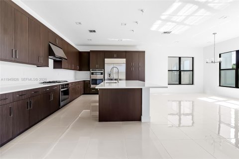 Villa ou maison à vendre à Boca Raton, Floride: 5 chambres № 2002833 - photo 3