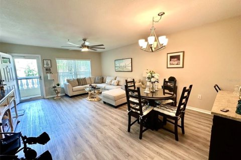 Condominio en venta en Clearwater, Florida, 2 dormitorios, 131.46 m2 № 2117577 - foto 6