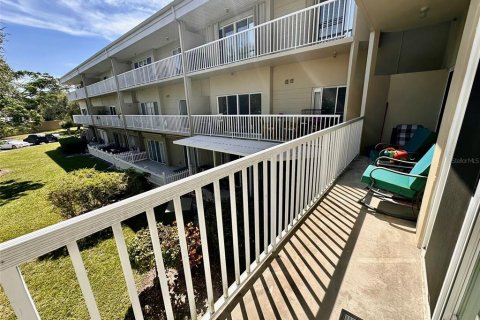 Condominio en venta en Clearwater, Florida, 2 dormitorios, 131.46 m2 № 2117577 - foto 25