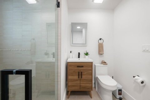 Снять в аренду квартиру в Майами-Бич, Флорида 2 спальни, 91.79м2, № 1948656 - фото 24