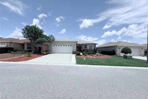 House in Ocala, Florida 2 bedrooms, 164.07 sq.m. № 1690382 - photo 5