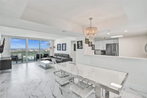 Купить кондоминиум в Майами-Бич, Флорида 3 спальни, 110.65м2, № 1962504 - фото 6