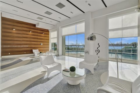 Купить кондоминиум в Майами-Бич, Флорида 3 спальни, 110.65м2, № 1962504 - фото 4
