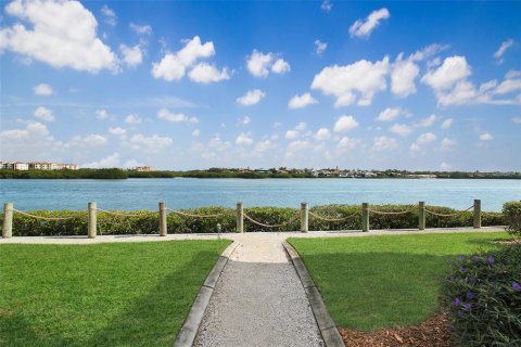 Condominio en alquiler en Sarasota, Florida, 3 dormitorios, 170.48 m2 № 914807 - foto 3