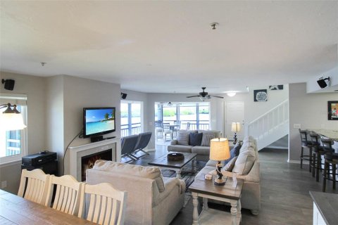 Condominio en alquiler en Sarasota, Florida, 3 dormitorios, 170.48 m2 № 914807 - foto 27