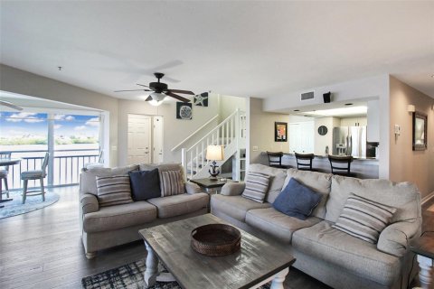 Condominio en alquiler en Sarasota, Florida, 3 dormitorios, 170.48 m2 № 914807 - foto 12