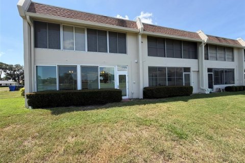 Condo in Sarasota, Florida, 2 bedrooms  № 2150999 - photo 20