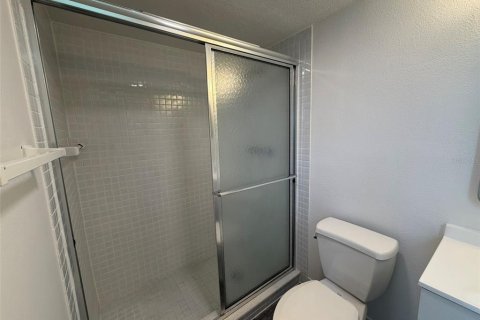 Condo in Sarasota, Florida, 2 bedrooms  № 2150999 - photo 14