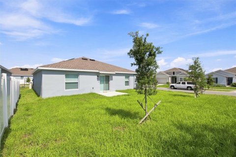 Villa ou maison à louer à Davenport, Floride: 3 chambres, 146.79 m2 № 2391738 - photo 3