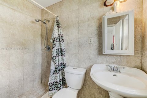 Villa ou maison à vendre à Miramar, Floride: 3 chambres, 123.37 m2 № 2411974 - photo 24