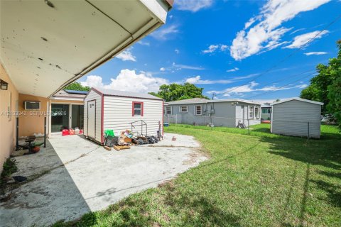 Villa ou maison à vendre à Miramar, Floride: 3 chambres, 123.37 m2 № 2411974 - photo 27