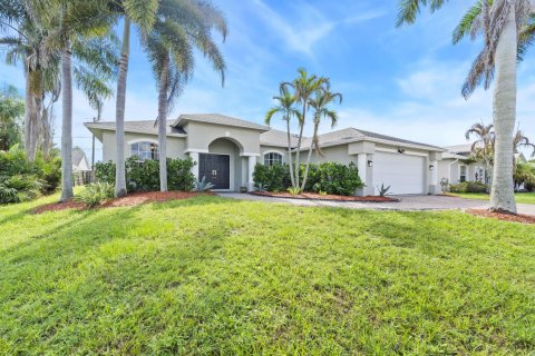 Villa ou maison à Port St. Lucie, Floride 3 chambres, 170.1 m2 № 2359587