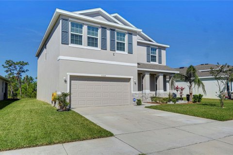 House in Wesley Chapel, Florida 4 bedrooms, 256.04 sq.m. № 1720456 - photo 5