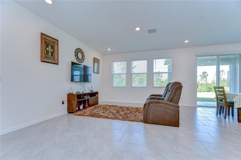 House in Wesley Chapel, Florida 4 bedrooms, 256.04 sq.m. № 1720456 - photo 21