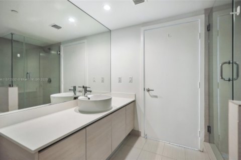 Condo in Miami, Florida, 2 bedrooms  № 1729610 - photo 20