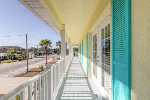 Villa ou maison à vendre à New Smyrna Beach, Floride: 5 chambres, 432.18 m2 № 1786042 - photo 9
