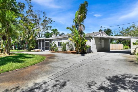 House in Gulfport, Florida 3 bedrooms, 126.53 sq.m. № 1807466 - photo 26