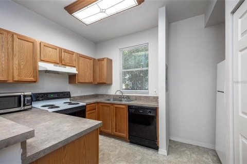 Copropriété à vendre à Gainesville, Floride: 2 chambres, 103.49 m2 № 2142160 - photo 16
