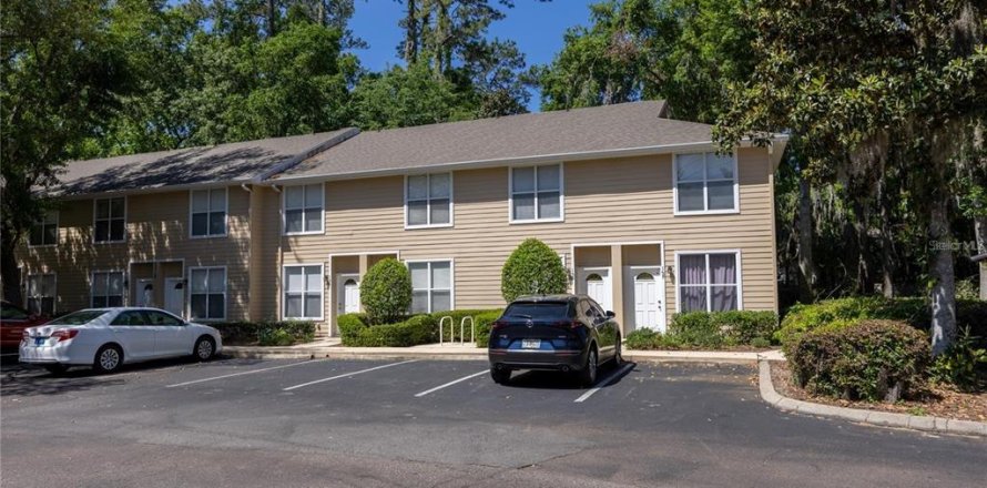 Condo à Gainesville, Floride, 2 chambres  № 2142160