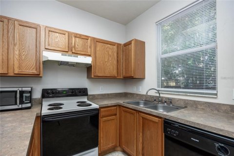 Copropriété à vendre à Gainesville, Floride: 2 chambres, 103.49 m2 № 2142160 - photo 13