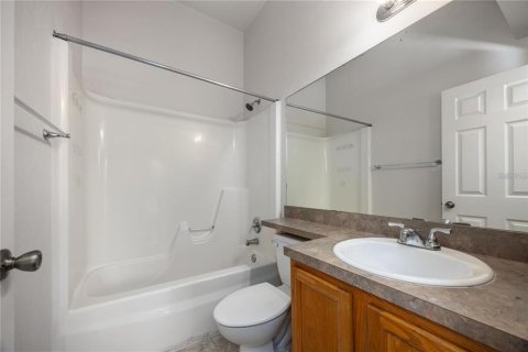 Copropriété à vendre à Gainesville, Floride: 2 chambres, 103.49 m2 № 2142160 - photo 26