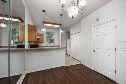 Copropriété à vendre à Gainesville, Floride: 2 chambres, 103.49 m2 № 2142160 - photo 11