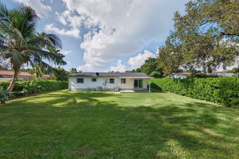 Villa ou maison à vendre à South Miami, Floride: 3 chambres, 118.36 m2 № 1974728 - photo 8