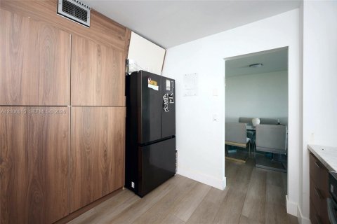 Copropriété à vendre à Aventura, Floride: 2 chambres, 113.34 m2 № 2414306 - photo 9