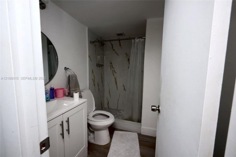 Copropriété à vendre à Aventura, Floride: 2 chambres, 113.34 m2 № 2414306 - photo 15