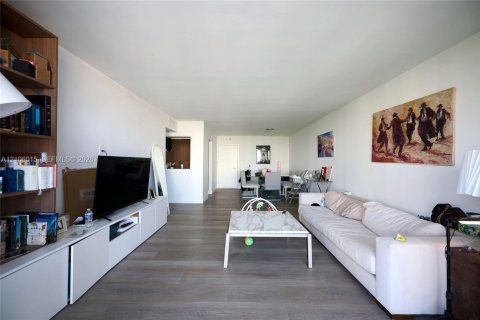 Copropriété à vendre à Aventura, Floride: 2 chambres, 113.34 m2 № 2414306 - photo 4