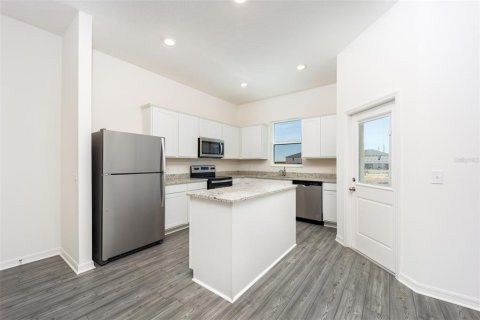 Touwnhouse à vendre à Dundee, Floride: 3 chambres, 160.81 m2 № 1825211 - photo 3