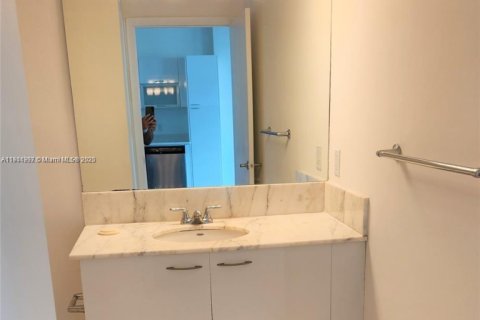 Copropriété à louer à Miami, Floride: 1 chambre, 60.48 m2 № 1956789 - photo 7