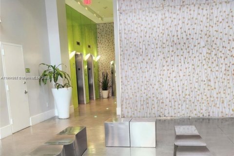 Copropriété à louer à Miami, Floride: 1 chambre, 60.48 m2 № 1956789 - photo 3