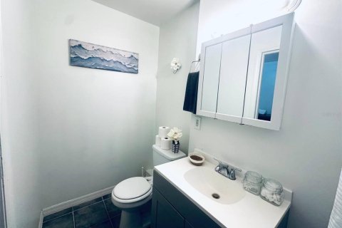 Apartamento en alquiler en Saint Petersburg, Florida, 1 dormitorio, 55.74 m2 № 1918773 - foto 6