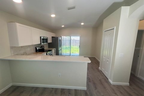 House in Ruskin, Florida 3 bedrooms, 126.35 sq.m. № 1795563 - photo 8