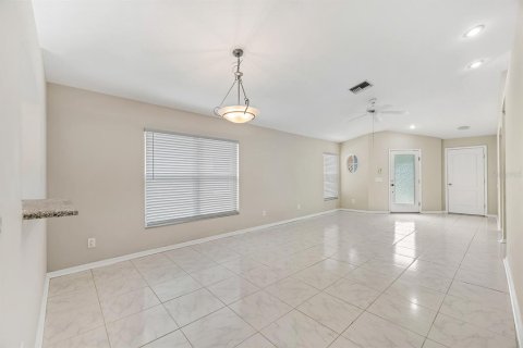 Casa en venta en Riverview, Florida, 3 dormitorios, 120.4 m2 № 2313058 - foto 6