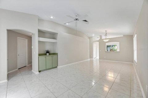 Casa en venta en Riverview, Florida, 3 dormitorios, 120.4 m2 № 2313058 - foto 4