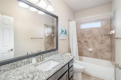 House in Apollo Beach, Florida 4 bedrooms, 299.24 sq.m. № 1906027 - photo 27